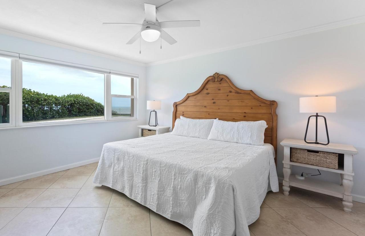 Paradise Beach Club - Ground Floor & Townhouses Satellite Beach Bagian luar foto