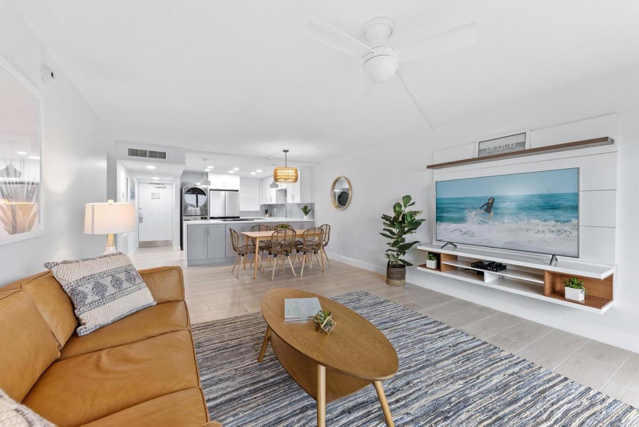 Paradise Beach Club - Ground Floor & Townhouses Satellite Beach Bagian luar foto