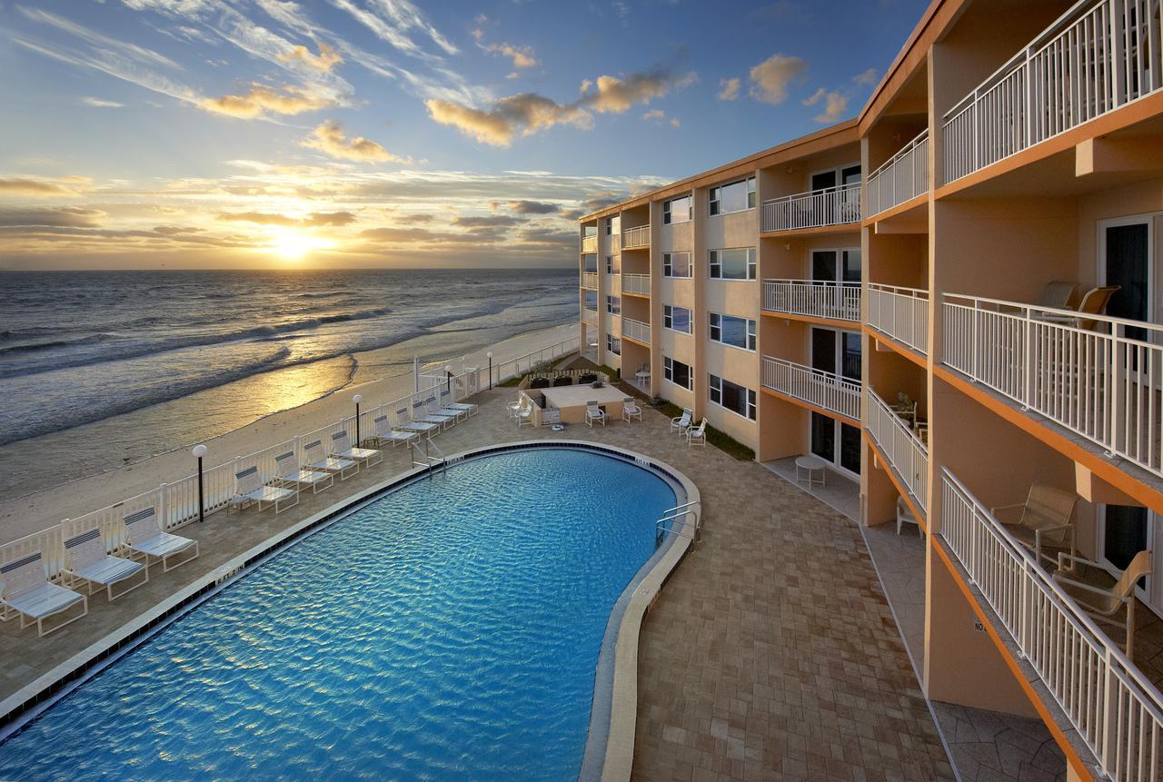 Paradise Beach Club - Ground Floor & Townhouses Satellite Beach Bagian luar foto